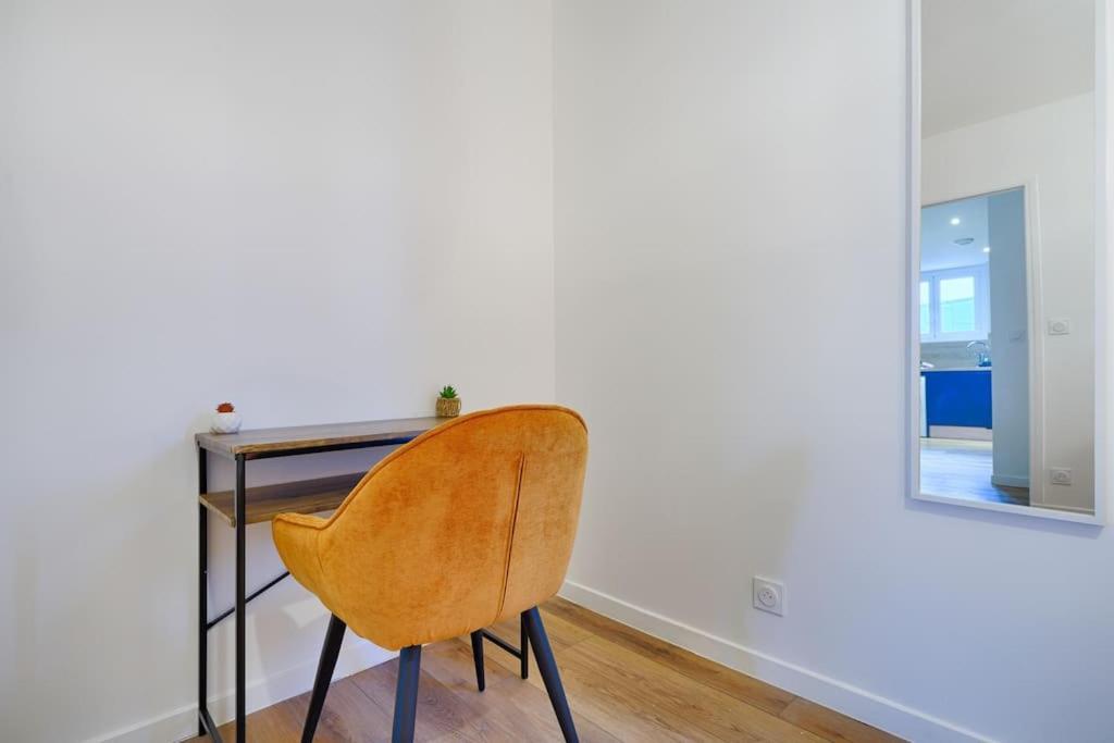 Welcome To Lava House Marly-le-Roi Buitenkant foto